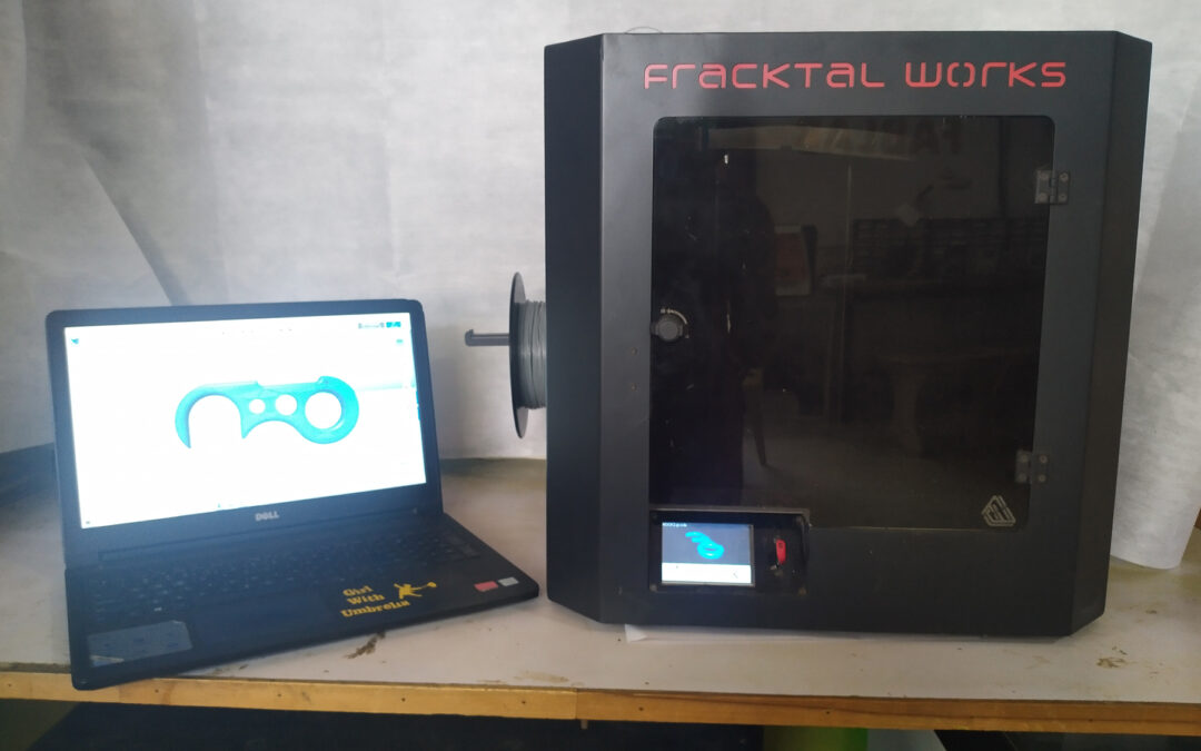 3 डी प्रिंटर वापरून बहुउद्देशीय कोव्हीड हुक तयार करणे